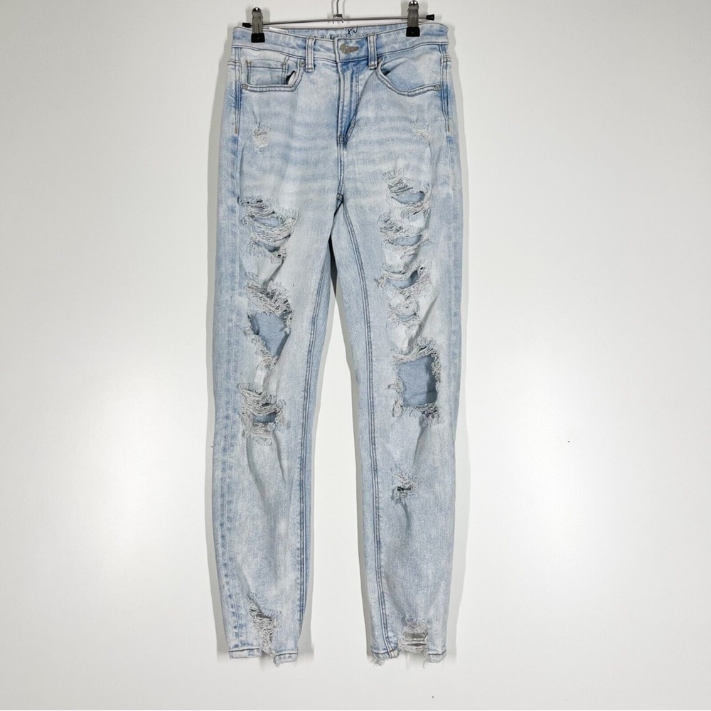 American Eagle Mom Jeans